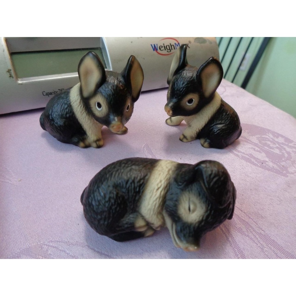 Harvey Knox Kingdom House of Global Art PIGS Set of 3 *